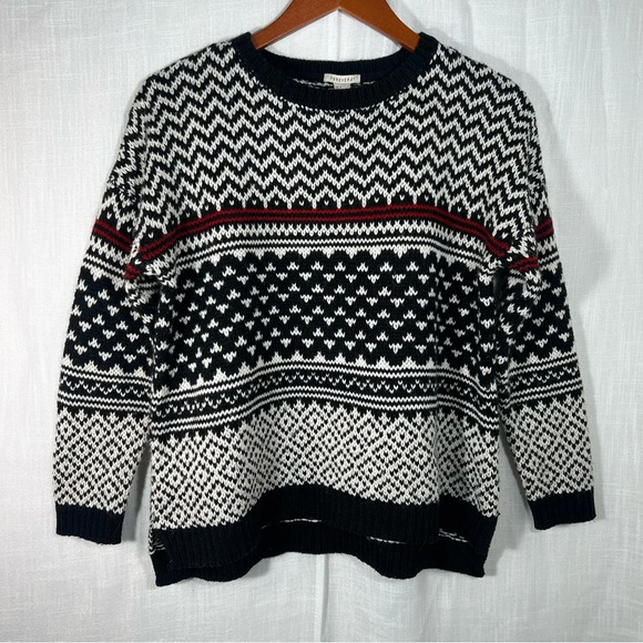 Forever 21 Cute Knit Patterned Crewneck Sweater - Picture 1 of 8